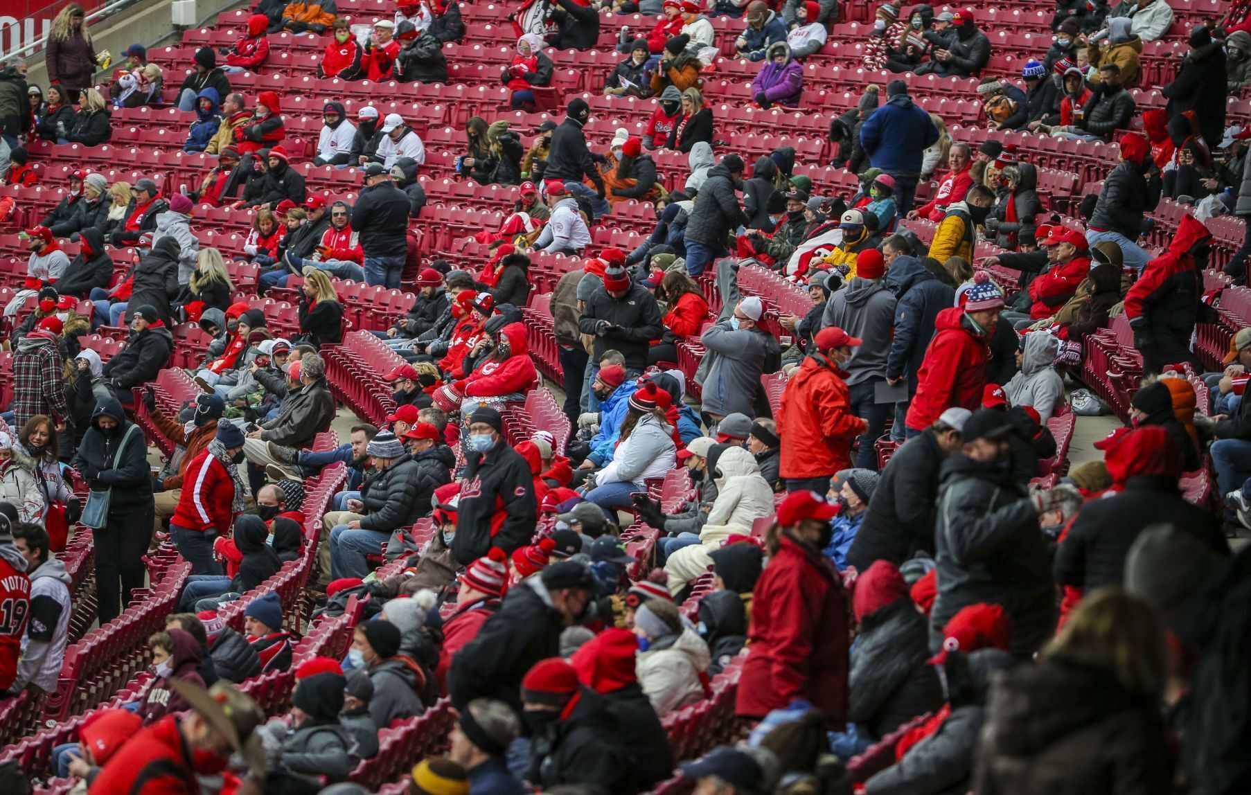 Cardinals face Reds in Cincinnati on opening day
